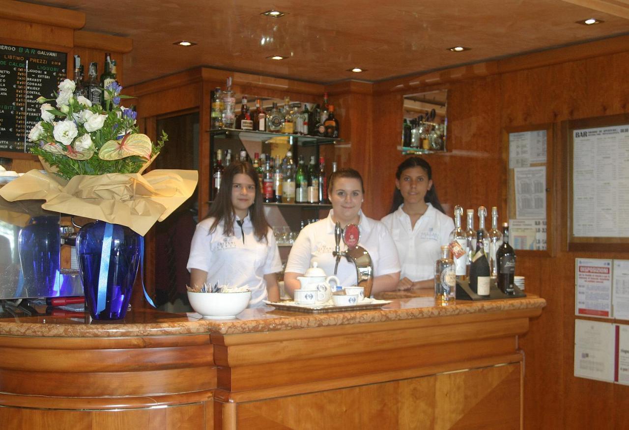 Hotel Galvani Torri Del Benaco Eksteriør billede