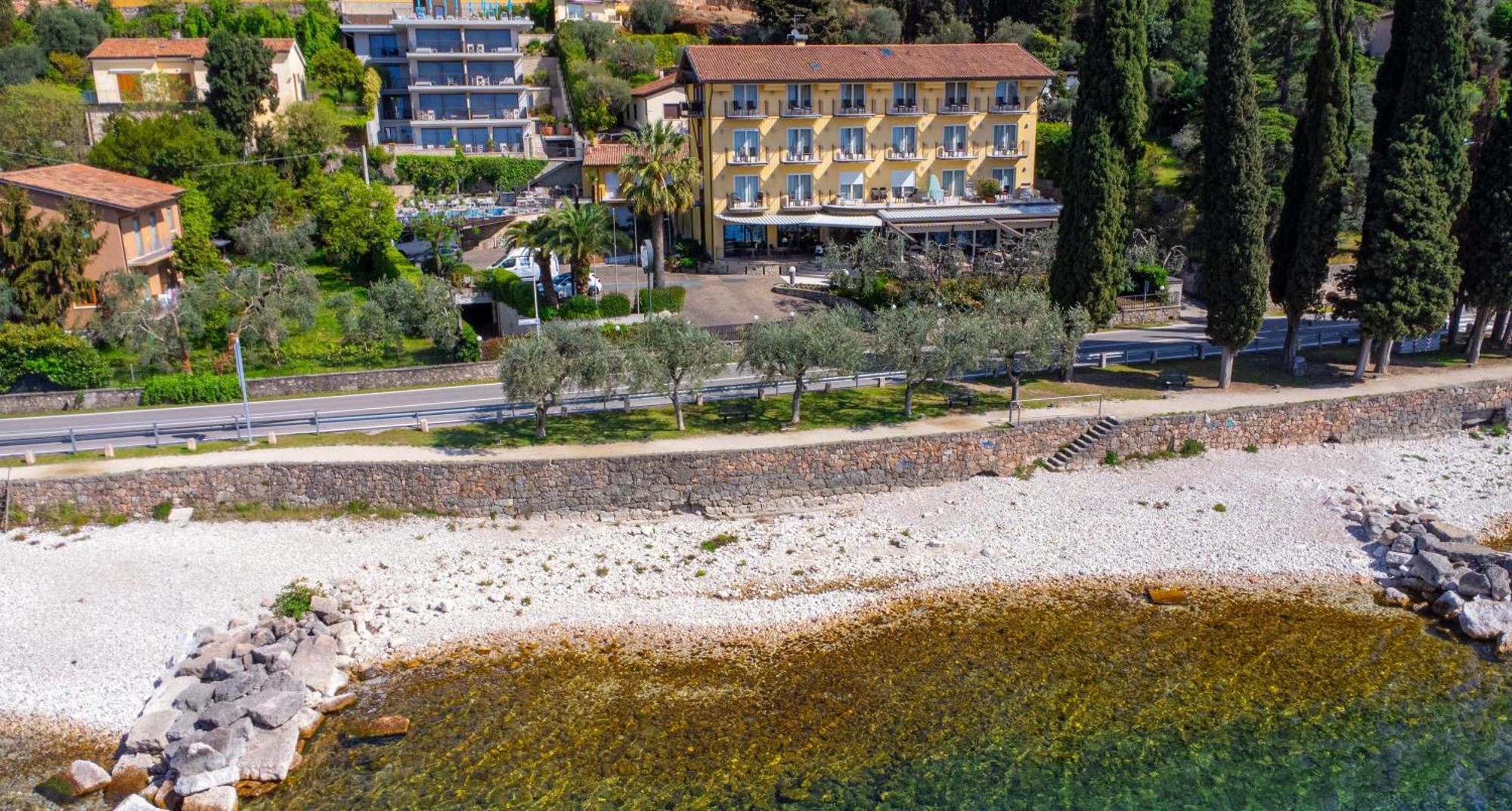 Hotel Galvani Torri Del Benaco Eksteriør billede