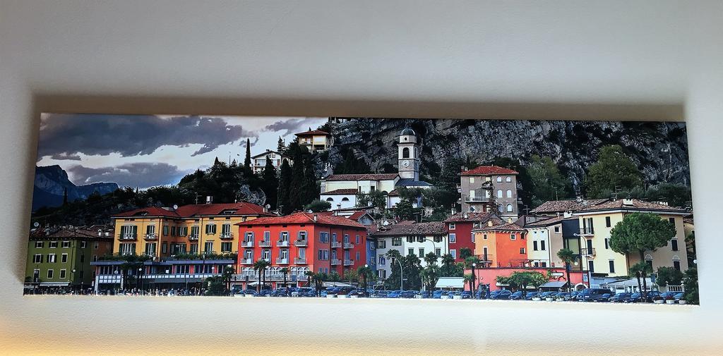 Hotel Galvani Torri Del Benaco Eksteriør billede