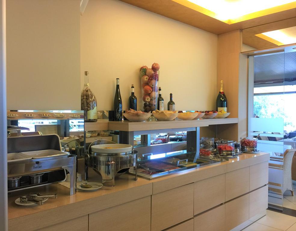 Hotel Galvani Torri Del Benaco Eksteriør billede
